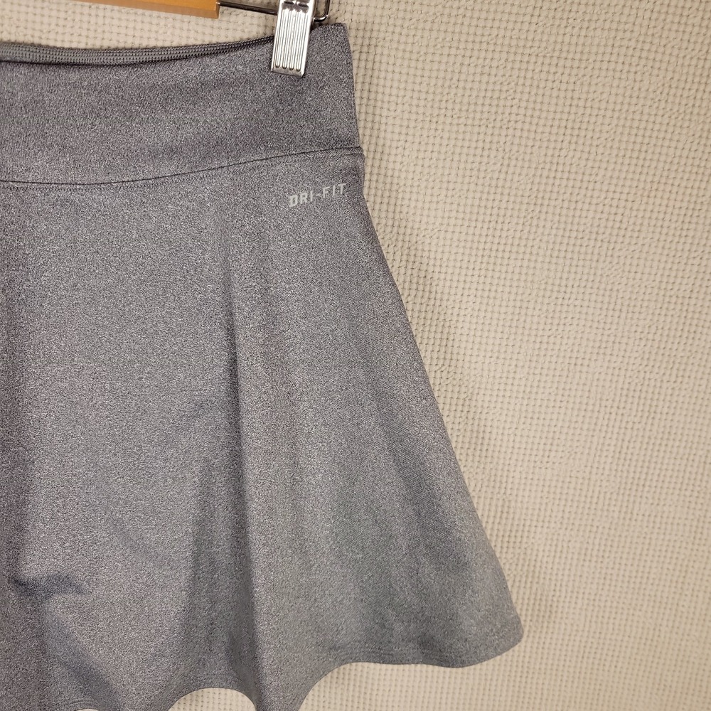 Nike Tennis Skirt Womens M Gray Skort Pockets Activewear Outdoor Gym Summer - Picture 6 of 9
